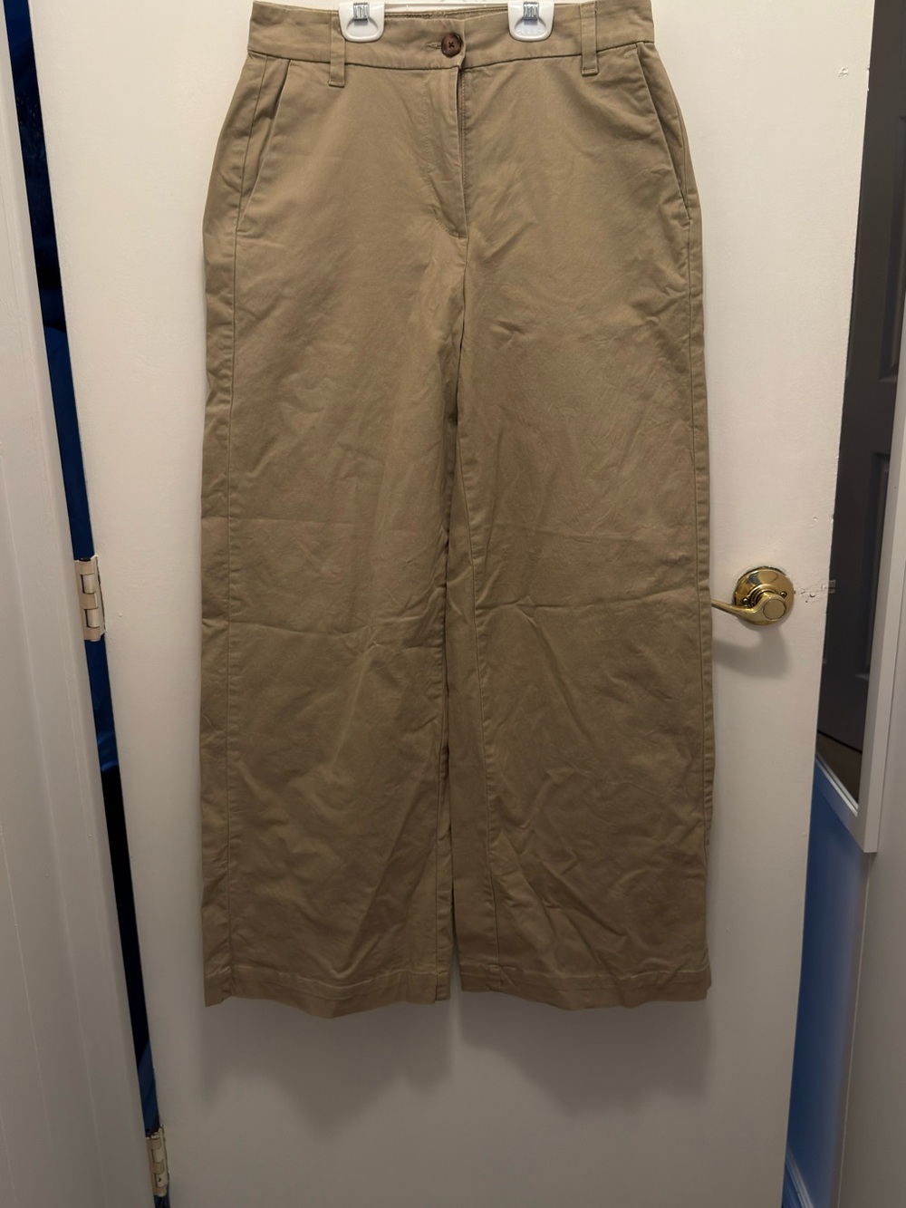 Old Navy Wide-Leg Chino Pants in Tan